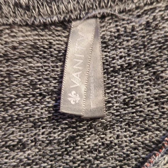 Plaid Sweater Top Size L - Picture 5 of 6